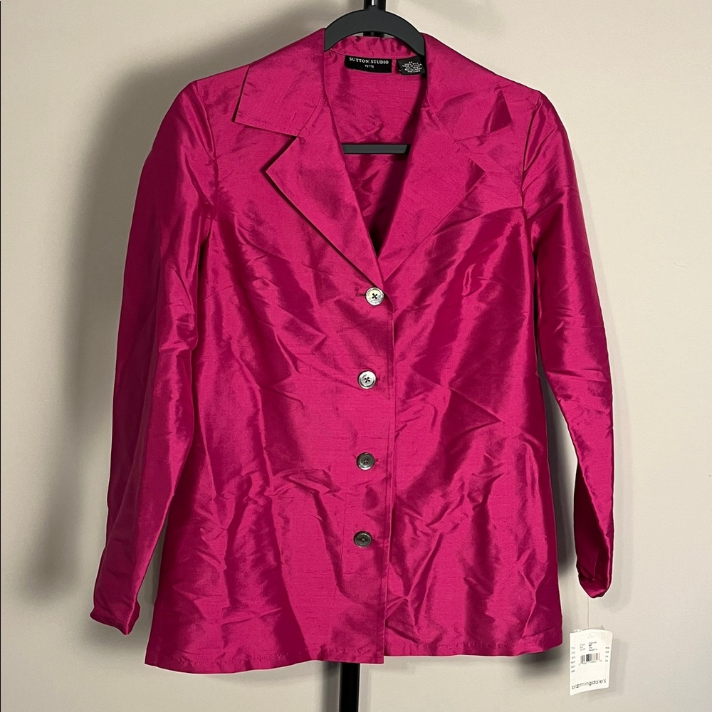 NWT Bloomingdale’s Sutton Studio Top Silk Magenta Pink Button Down Blouse Sz 6p